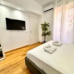 Apartment Lolus House Rom