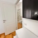 Lolus House Rom